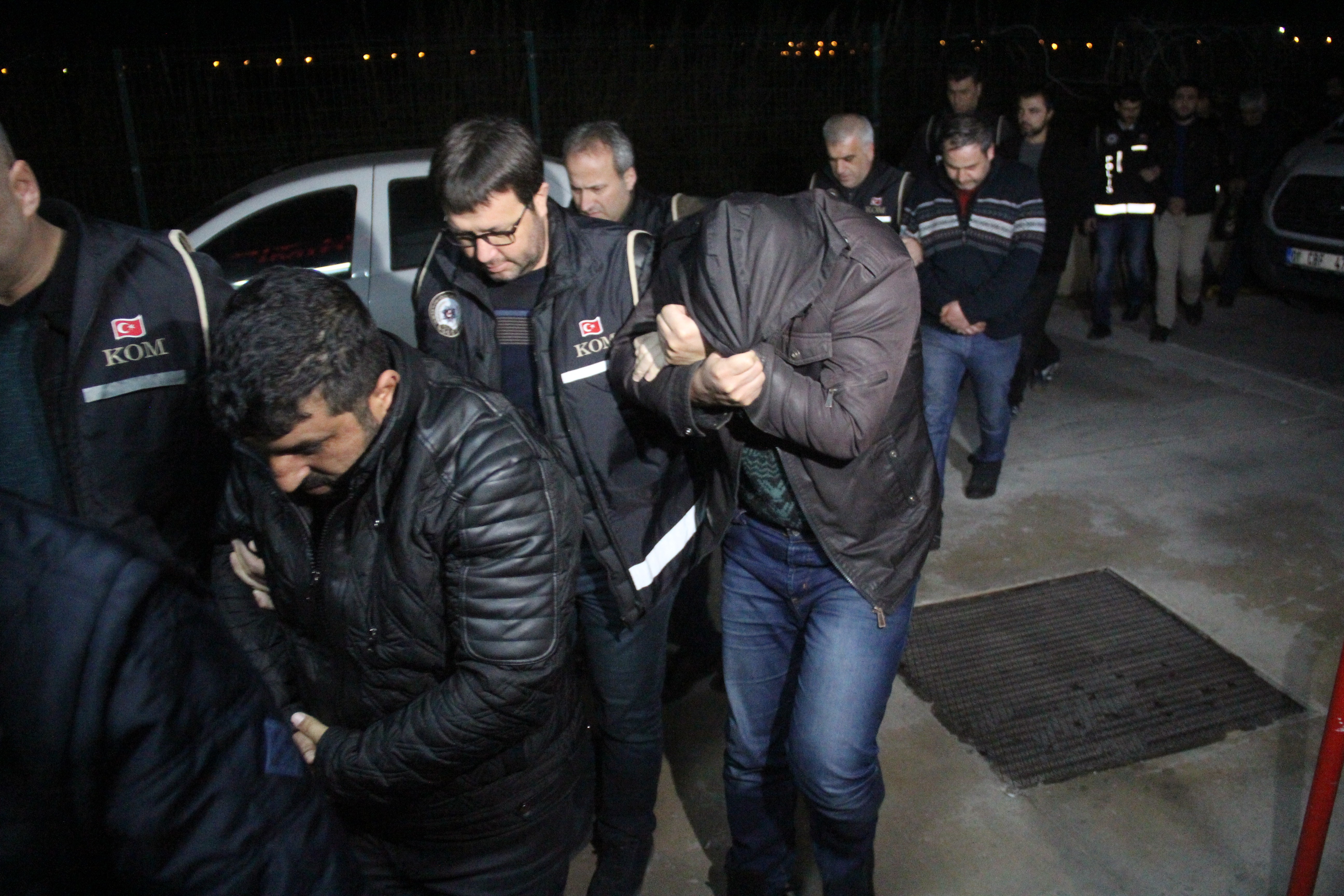 Adana’da Adını bile yazamayan 78 kişiye ehliyet verdiler