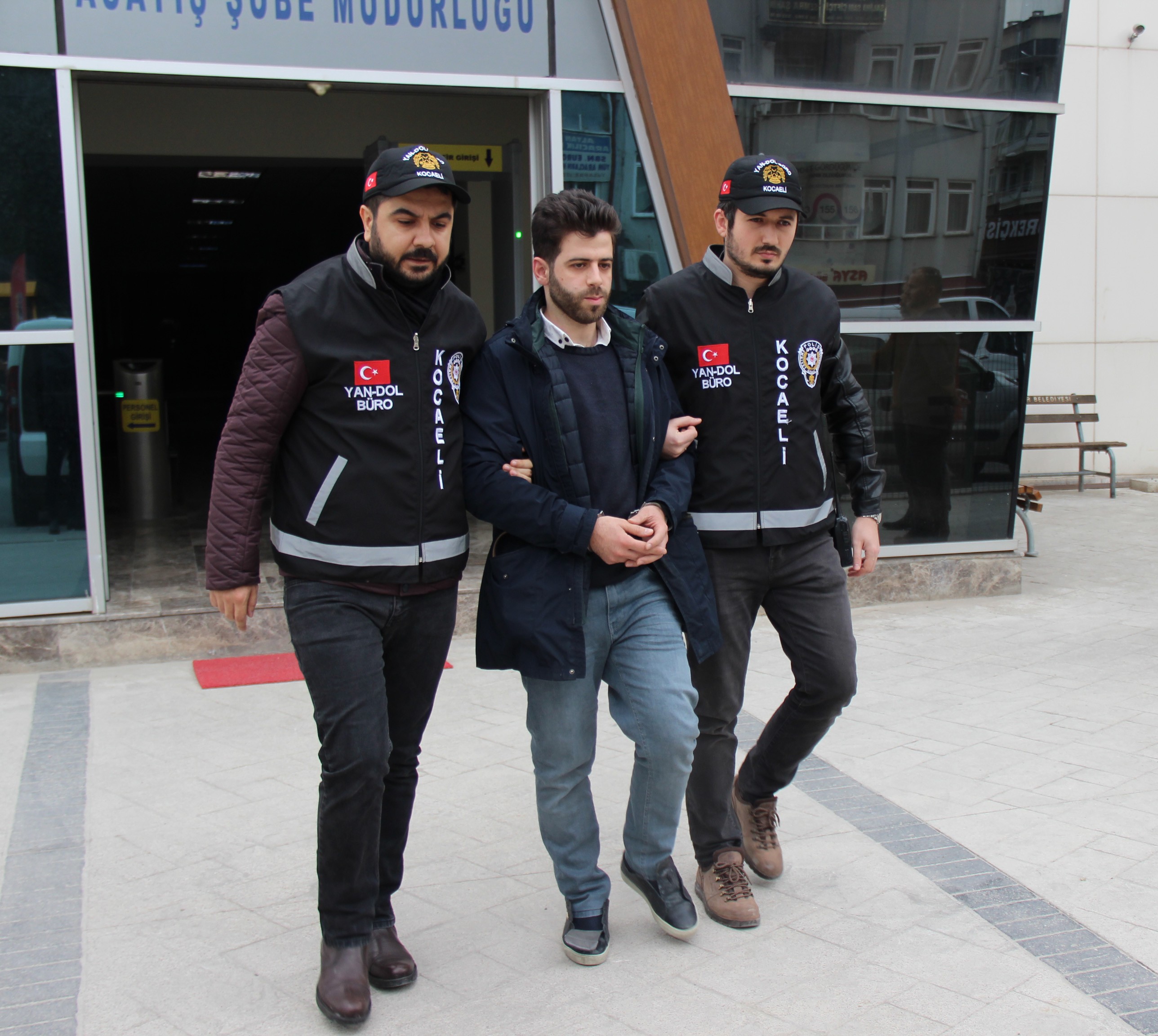 Kocaeli’nde 19 ton hurmayla kayıplara karıştı, İstanbul’da yakaland