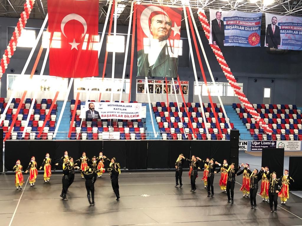 Kartepe Belediyesi Halk Oyunları Ekibi Marmara Şampiyonu Oldu