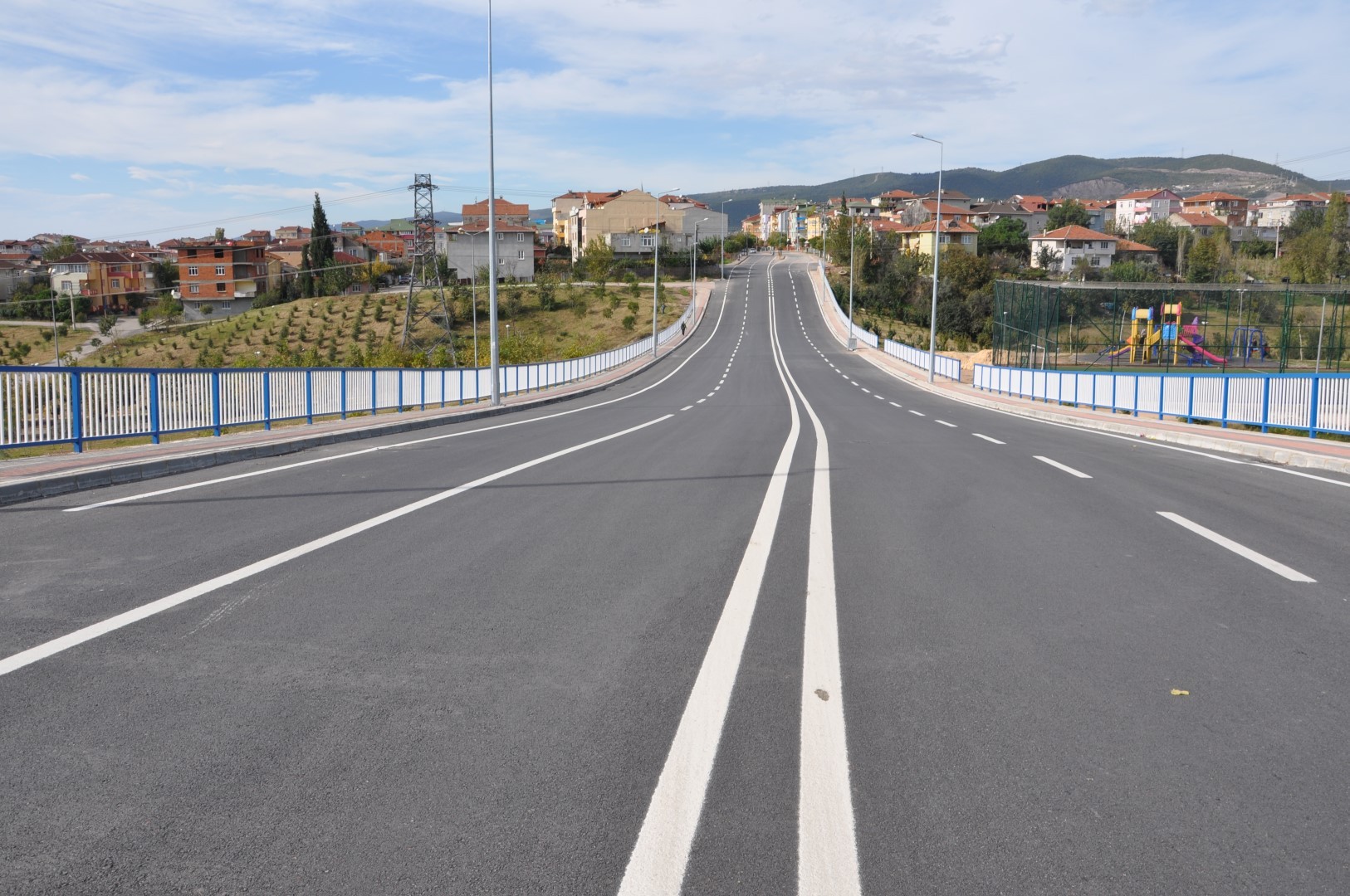 Kandıra ve İzmit Yollarının Onarımı Başlanacak