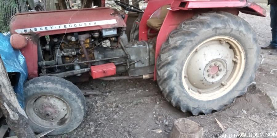 Sakarya’da Traktörün Altında Kalan 4 Çocuk Babası Hayatını Kaybetti