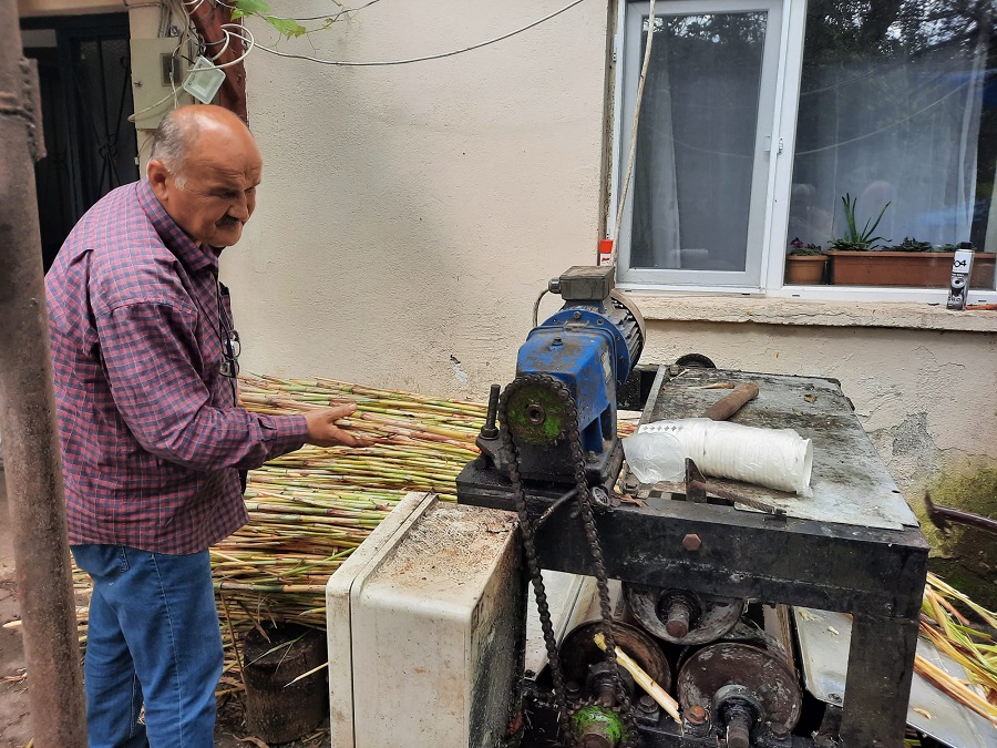 Doğan ”Gönül çok şey istiyor; dünyanın en iyi şekeri, şeker kamışı şekeridir.”